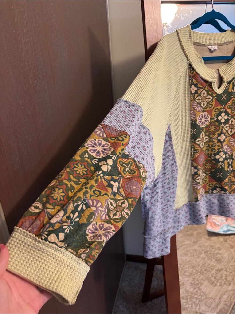 POL Patterned Patchwork Long Sleeve Size Large - Picture 4 of 7